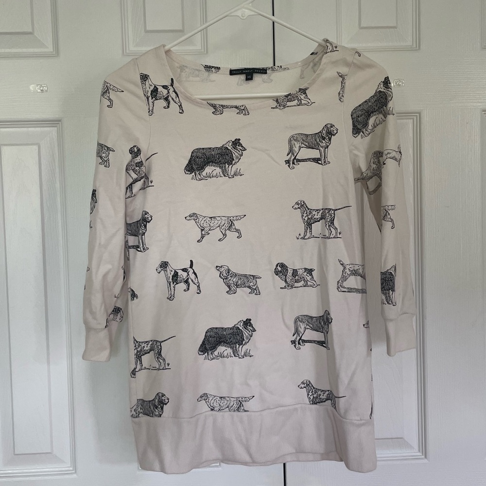 White dog breed 3/4 length sleeve boat neck shirt